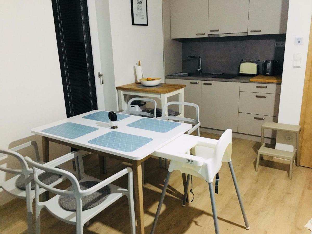Apartman 2+Kk Dolni Morava Exterior photo