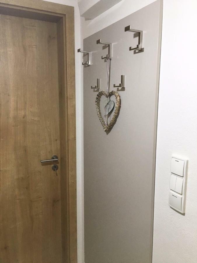 Apartman 2+Kk Dolni Morava Exterior photo