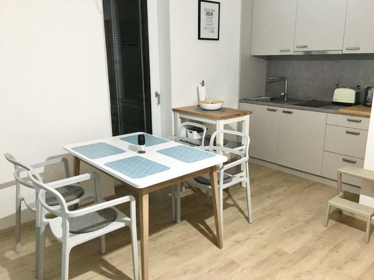 Apartman 2+Kk Dolni Morava Exterior photo